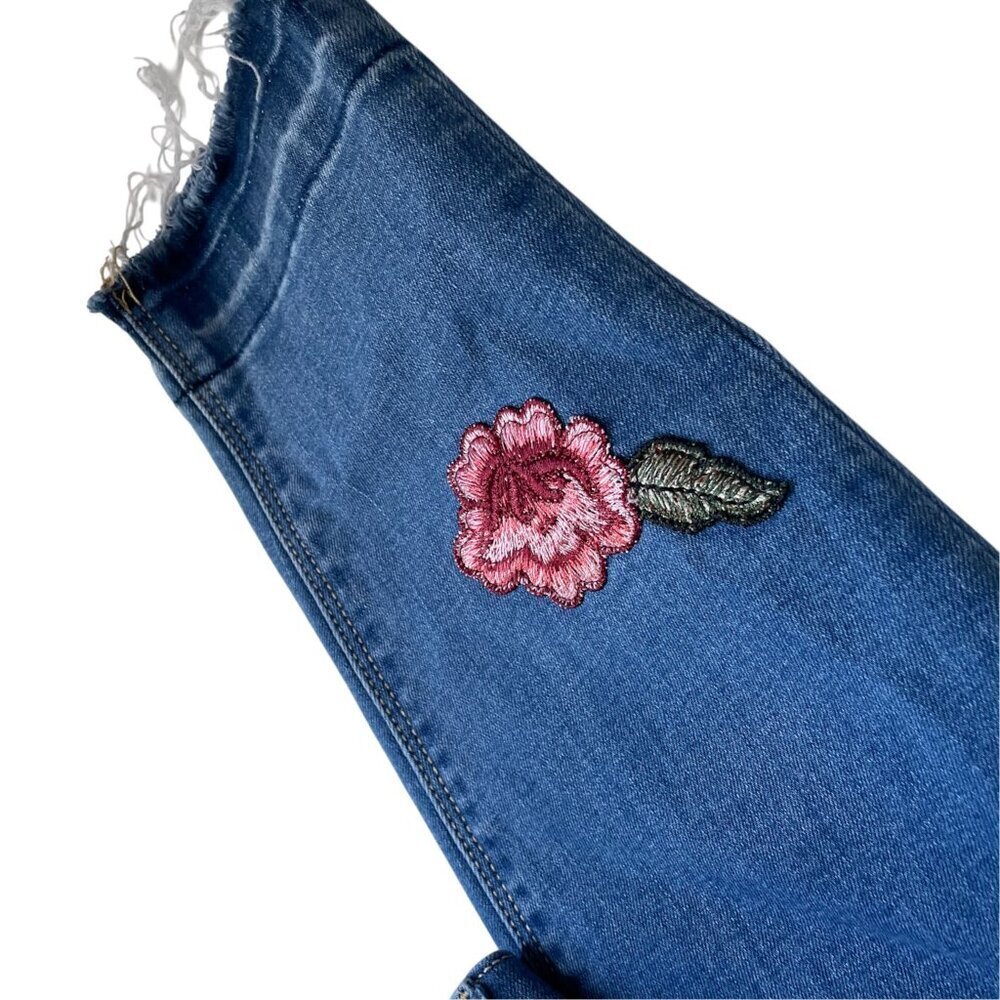 SP Black Label Distressed Floral Embroidered Skinny Jeans SZ 31 - 28” Boho Denim - Picture 2 of 12